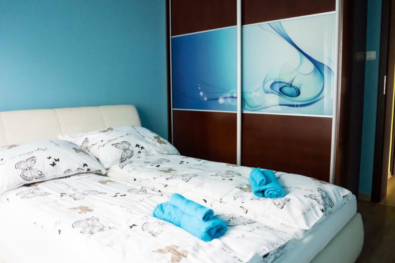 Apartamento Rainbow Z Prywatnym Parkingiem Bielsko-Biała Exterior foto